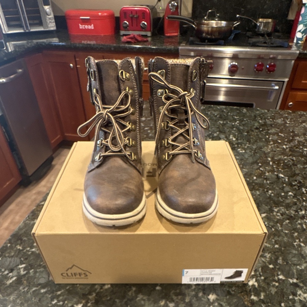 Cliffs by White Mountain Hearty Brown Combat Boots Womens Size7 C32703-249 - Picture 2 of 4